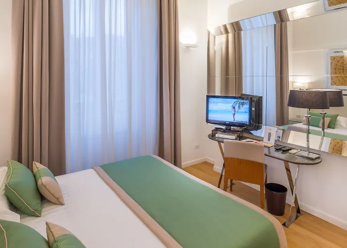 Otel Les Diamants Spanish Steps