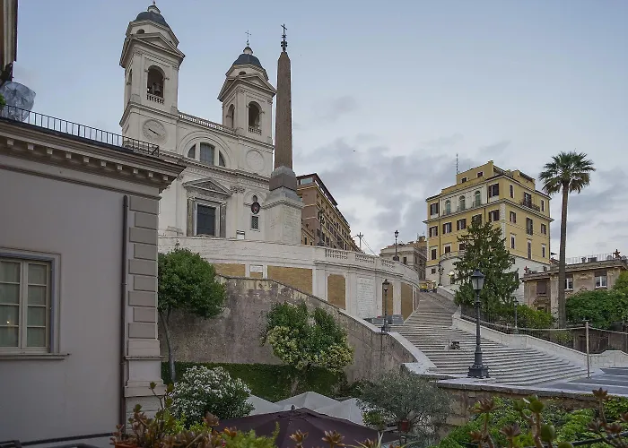Les Diamants Spanish Steps Otel 2*